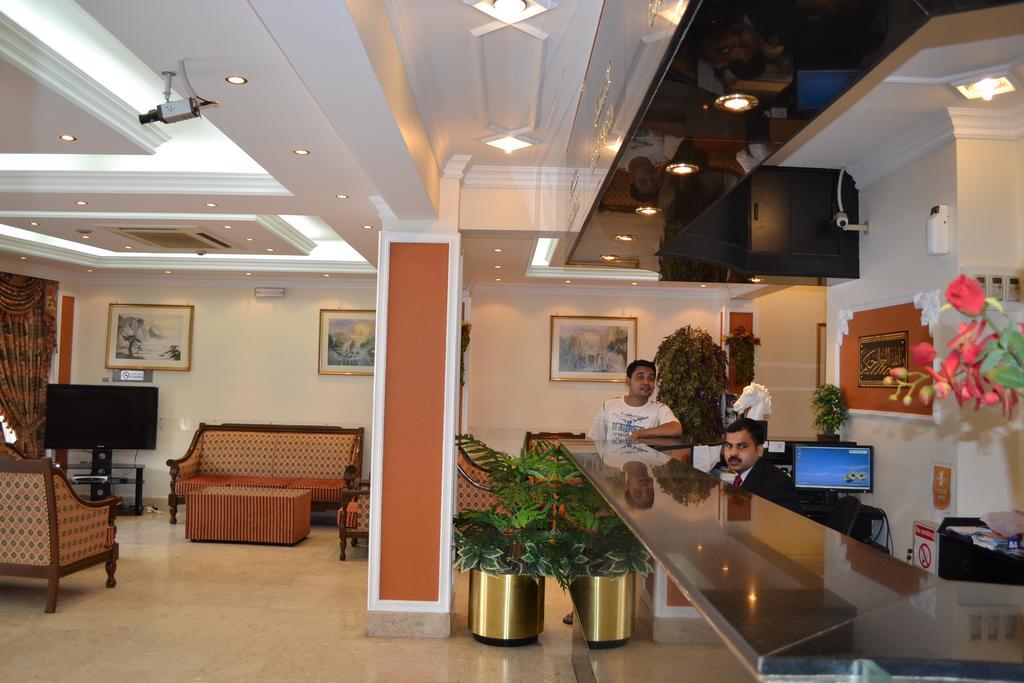 Tara Hotel Llc Dubai Exterior foto